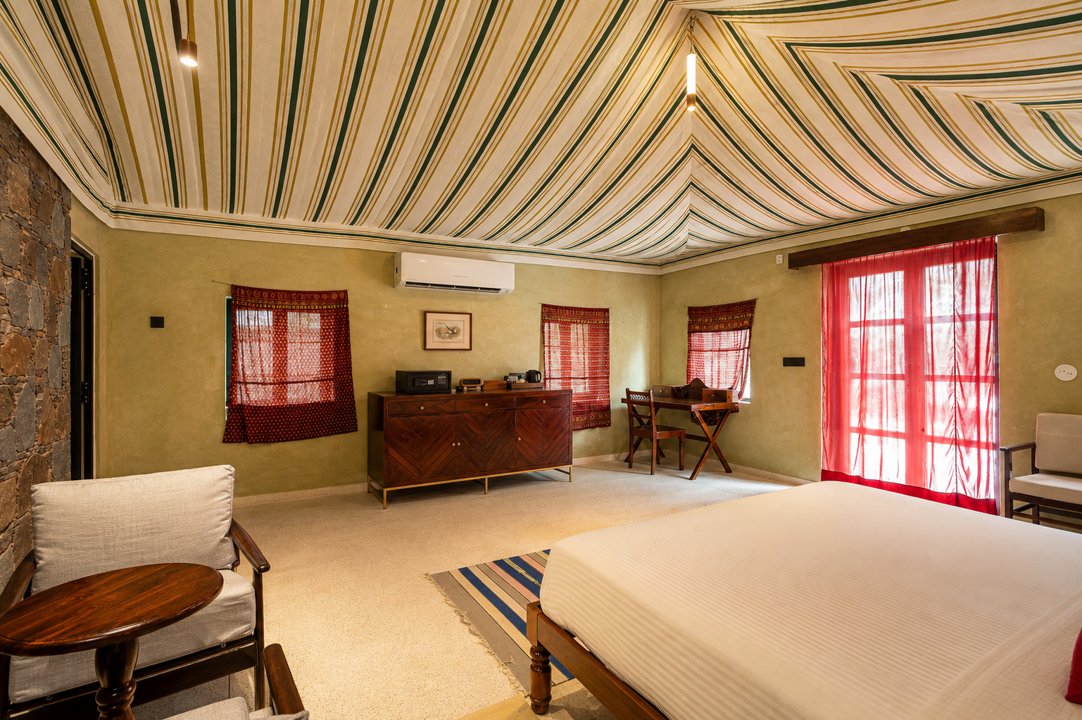 Room 4